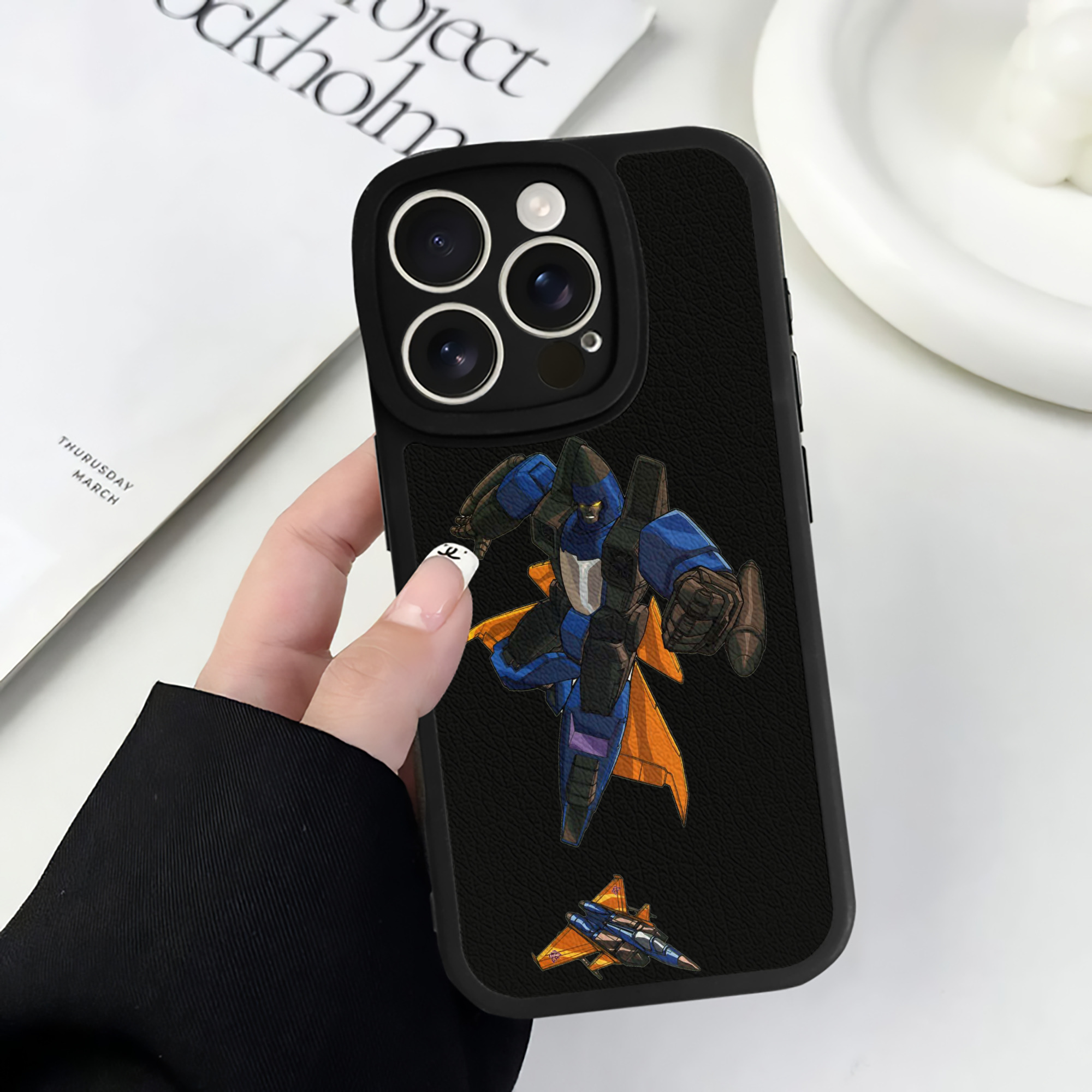 （画像用）  【iPhone 16シリーズ対応】シリコンスマホケース（レザー調） 材質：シリコン